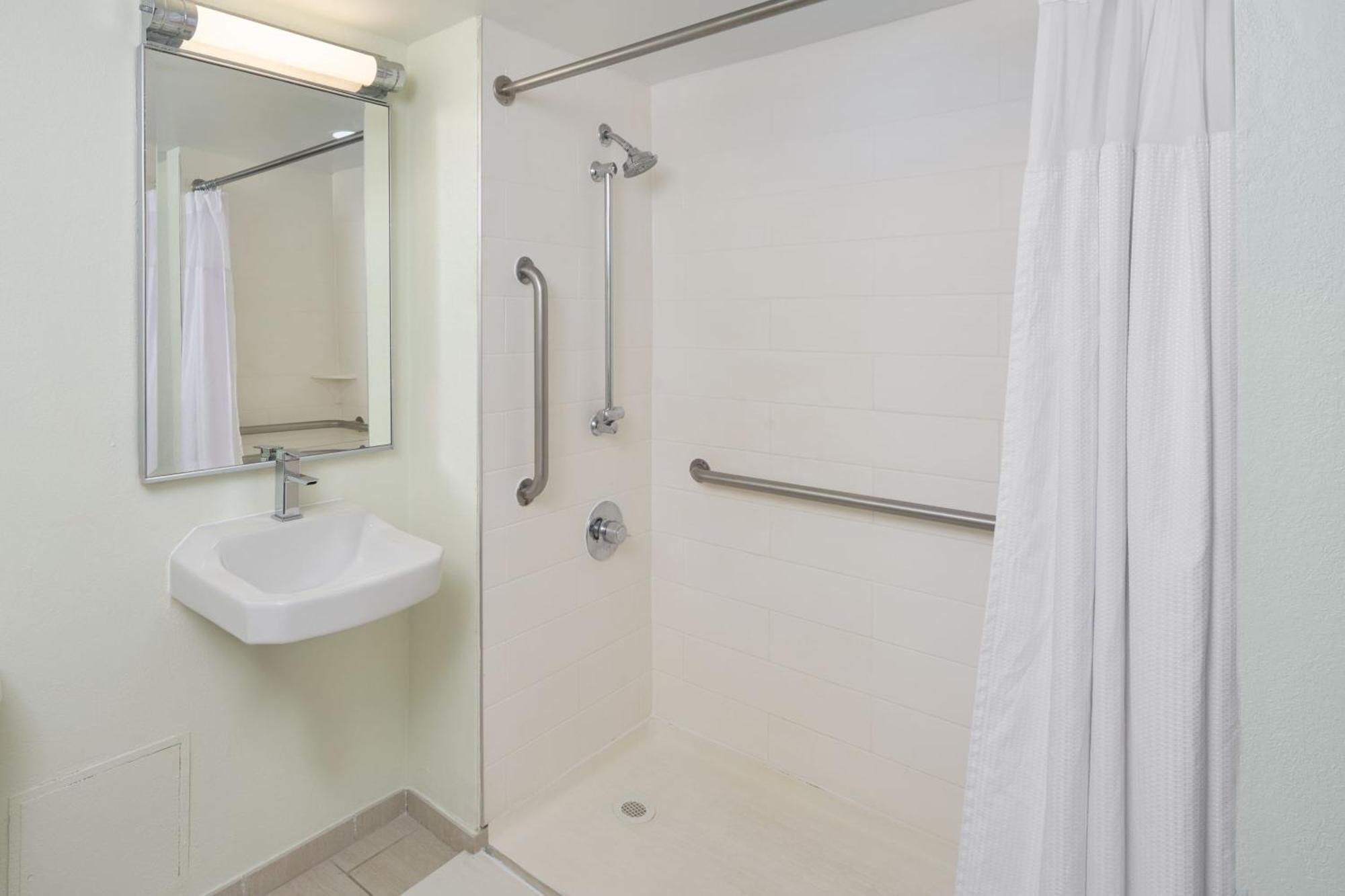 Delta Hotels By Marriott West Palm Beach Hotel 4*